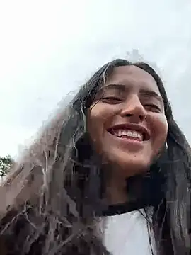 Snapshot of ViolettaSummer chatting on February 14, 2026, 9:04 pm ViolettaSummer online show from February 14, 2026, 9:04 pm