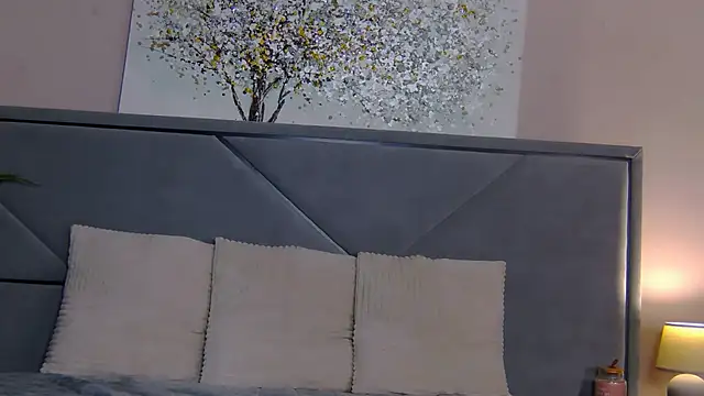 NicoleRosss online show from March 24, 2026, 2:50 pm