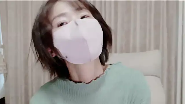 xxArisaxx online show from November 18, 2025, 5:55 am