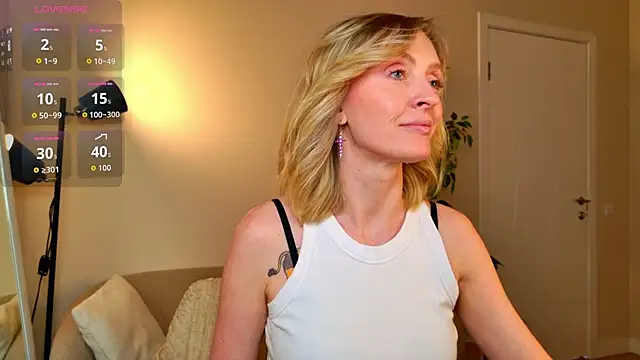 Snapshot of sexuallycorrecte chatting on February 7, 2026, 9:12 pm sexuallycorrecte online show from February 7, 2026, 9:12 pm