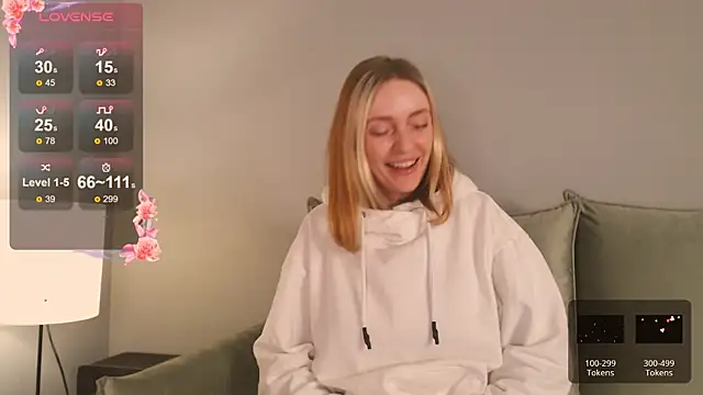 Snapshot of sexuallycorrecte chatting on January 24, 2025, 5:53 pm sexuallycorrecte online show from January 24, 2025, 5:53 pm