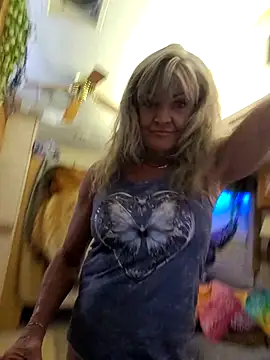 annika lately online show from November 12, 2025, 3:54 am