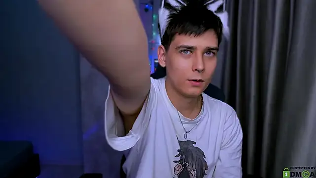 Foxicfu online show from February 1, 2025, 11:53 am