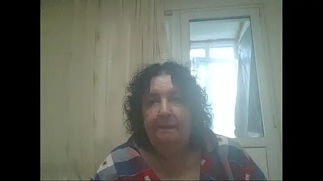 maturekorine online show from May 11, 2026, 4:48 pm