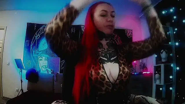 miss jenna lovee online show from May 14, 2026, 12:29 am