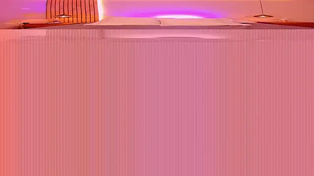 EmilyHaan online show from September 30, 2025, 8:15 pm