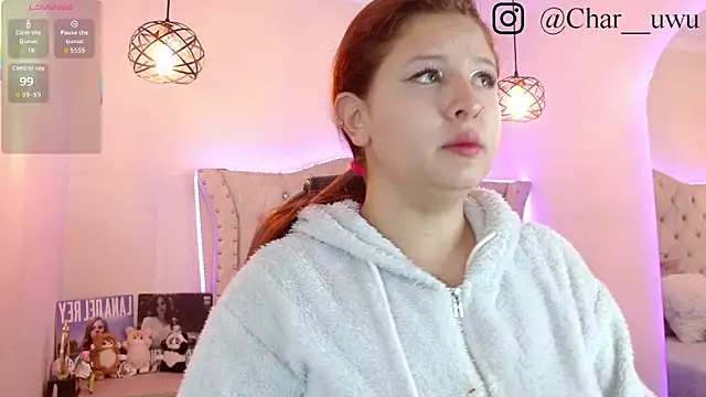 Charlotte Jones   online show from November 26, 2025, 11:21 am