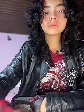 Snapshot of _Gothiccbitch_ chatting on February 25, 2025, 2:58 am  Gothiccbitch  online show from February 25, 2025, 2:58 am