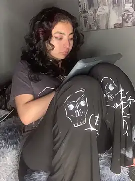 Snapshot of _Gothiccbitch_ chatting on March 20, 2025, 9:15 am  Gothiccbitch  online show from March 20, 2025, 9:15 am