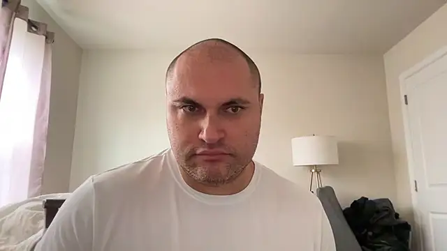 SluggishChase99 online show from December 5, 2025, 4:16 pm