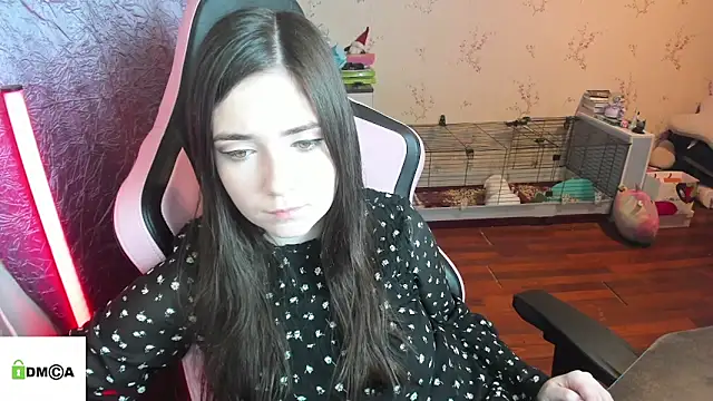 Snapshot of Crazy_forest_fairy chatting on February 12, 2026, 9:25 pm Crazy forest fairy online show from February 12, 2026, 9:25 pm