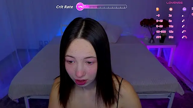 Hayle Hill online show from November 8, 2025, 4:49 am