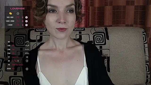 Snapshot of TinaWince chatting on July 26, 2026, 4:52 am TinaWince online show from July 26, 2026, 4:52 am