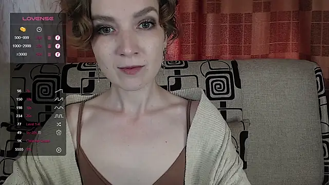 Snapshot of TinaWince chatting on June 11, 2026, 4:42 am TinaWince online show from June 11, 2026, 4:42 am