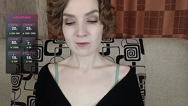 TinaWince online show from February 20, 2026, 4:53 am