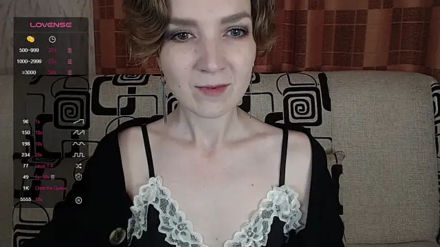 Snapshot of TinaWince chatting on June 27, 2026, 5:13 am TinaWince online show from June 27, 2026, 5:13 am