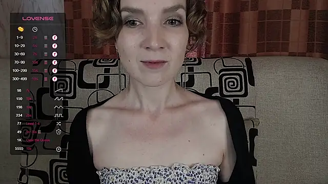 Snapshot of TinaWince chatting on July 30, 2026, 5:06 am TinaWince online show from July 30, 2026, 5:06 am