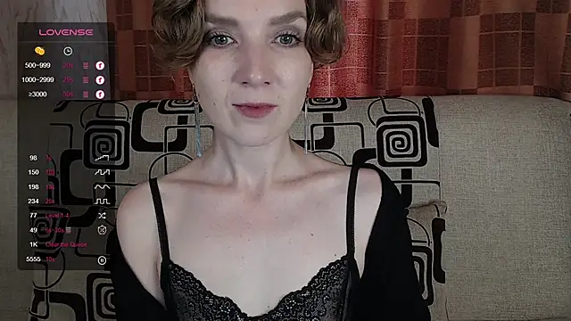 Snapshot of TinaWince chatting on July 9, 2026, 5:08 am TinaWince online show from July 9, 2026, 5:08 am
