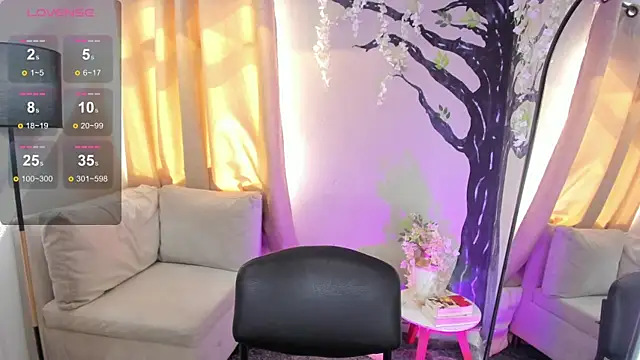 Snapshot of _alaiasmile_ chatting on May 5, 2026, 7:50 pm alaiasmile online show from May 5, 2026, 7:50 pm