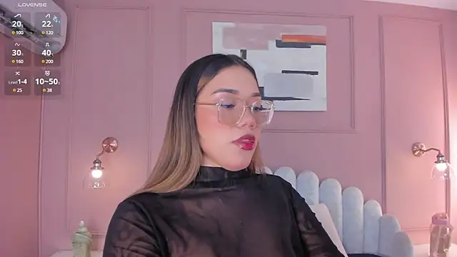 Snapshot of mara_brooks chatting on March 19, 2025, 7:06 pm mara brooks online show from March 19, 2025, 7:06 pm