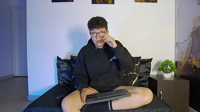 alex noa online show from April 16, 2026, 7:25 pm