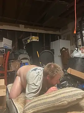 Diaperking916 online show from March 9, 2026, 9:35 am