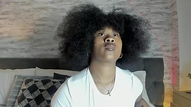 Anneth  M online show from October 28, 2025, 7:46 pm