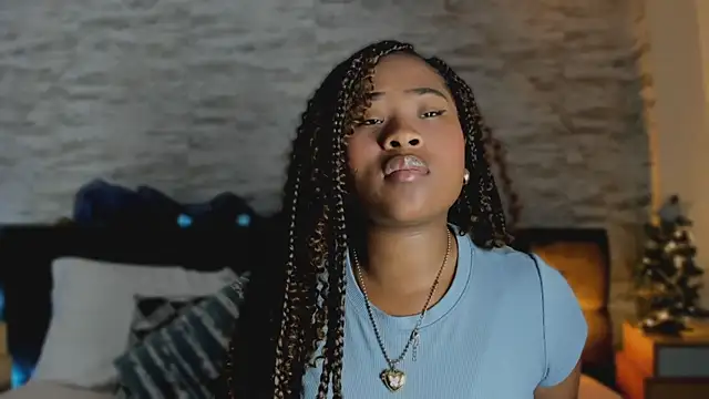 Anneth  M online show from December 20, 2025, 7:39 pm