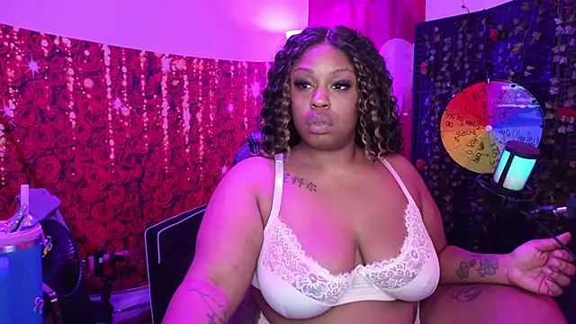 cheriserozequeen online show from February 26, 2026, 8:42 pm