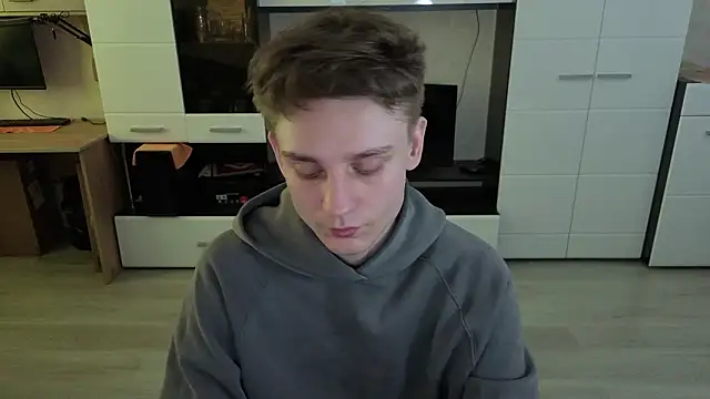 angryzan online show from March 18, 2026, 7:00 am