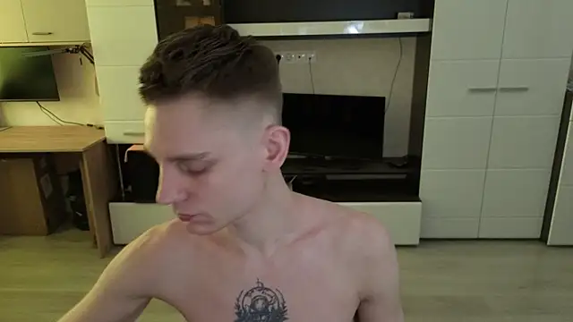 angryzan online show from April 16, 2026, 4:24 am