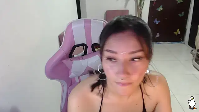 littleangel1 m online show from July 6, 2026, 9:06 pm