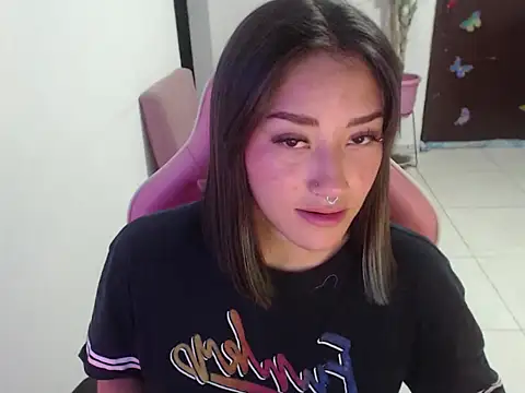 littleangel1 m online show from July 14, 2026, 9:58 am