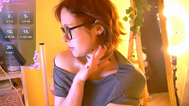 lily noris online show from January 16, 2026, 2:32 pm