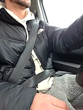 Zeefy online show from February 9, 2026, 9:18 am