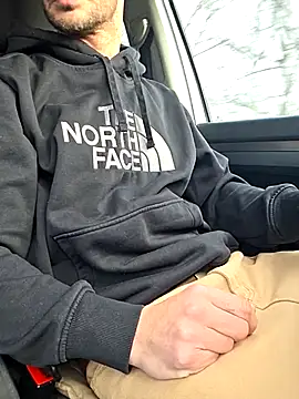 Zeefy online show from December 21, 2025, 9:55 am