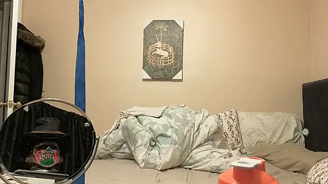 hailzeffn online show from March 23, 2026, 3:34 pm