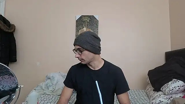 hailzeffn online show from December 16, 2025, 4:33 pm