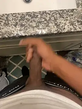 Snapshot of titibread23 chatting on February 4, 2025, 7:00 pm titibread23 online show from February 4, 2025, 7:00 pm