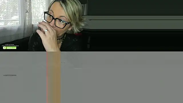 Snapshot of KARINASPALACIOS chatting on May 4, 2026, 8:50 am KARINASPALACIOS online show from May 4, 2026, 8:50 am