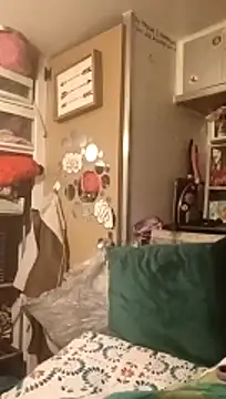 whitetrashdirtyslut online show from March 21, 2026, 6:25 am