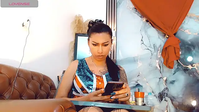 Snapshot of khiara_moretti chatting on September 11, 2025, 7:47 pm khiara moretti online show from September 11, 2025, 7:47 pm