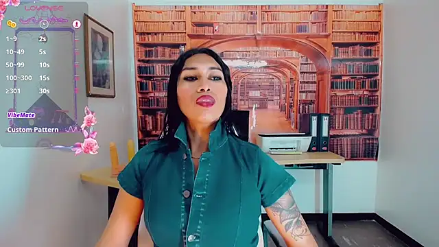 Snapshot of khiara_moretti chatting on February 27, 2025, 10:31 pm khiara moretti online show from February 27, 2025, 10:31 pm