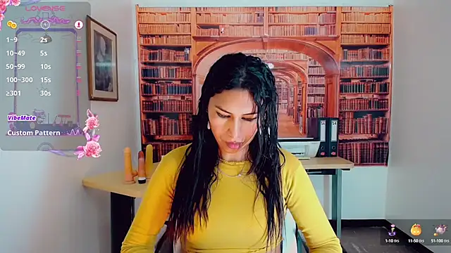 Snapshot of khiara_moretti chatting on February 28, 2025, 7:46 pm khiara moretti online show from February 28, 2025, 7:46 pm