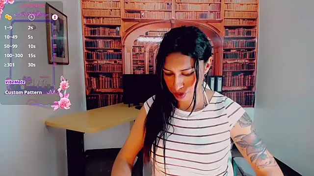 Snapshot of khiara_moretti chatting on February 25, 2025, 10:42 pm khiara moretti online show from February 25, 2025, 10:42 pm