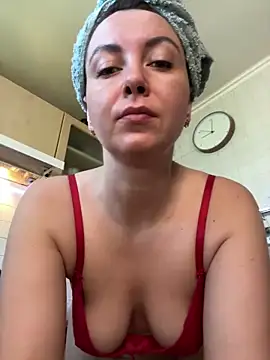 Snapshot of space_stacy chatting on June 10, 2026, 6:03 am space stacy online show from June 10, 2026, 6:03 am