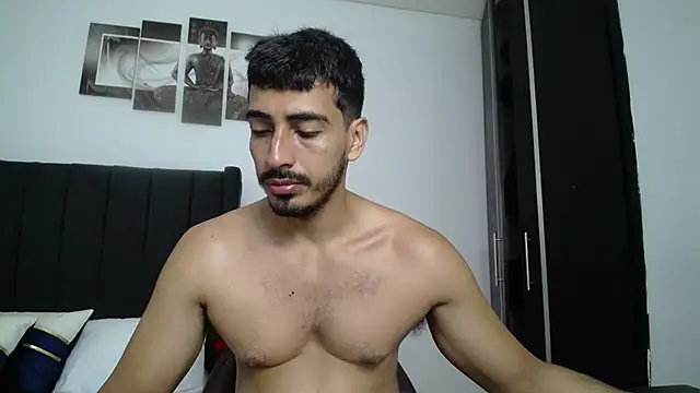 Snapshot of muscle_ares chatting on February 11, 2025, 11:53 am muscle ares online show from February 11, 2025, 11:53 am