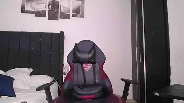 Snapshot of muscle_ares chatting on January 31, 2025, 3:11 pm muscle ares online show from January 31, 2025, 3:11 pm