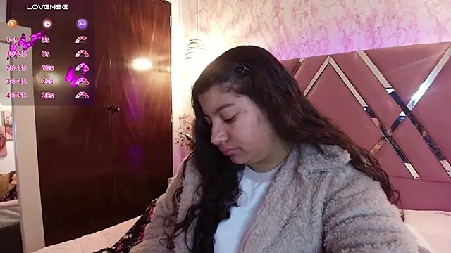 Snapshot of Miaa_Smiith1 chatting on March 3, 2025, 12:17 pm Miaa Smiith1 online show from March 3, 2025, 12:17 pm