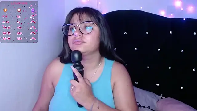 Snapshot of Miaa_Smiith1 chatting on September 9, 2025, 10:03 am Miaa Smiith1 online show from September 9, 2025, 10:03 am